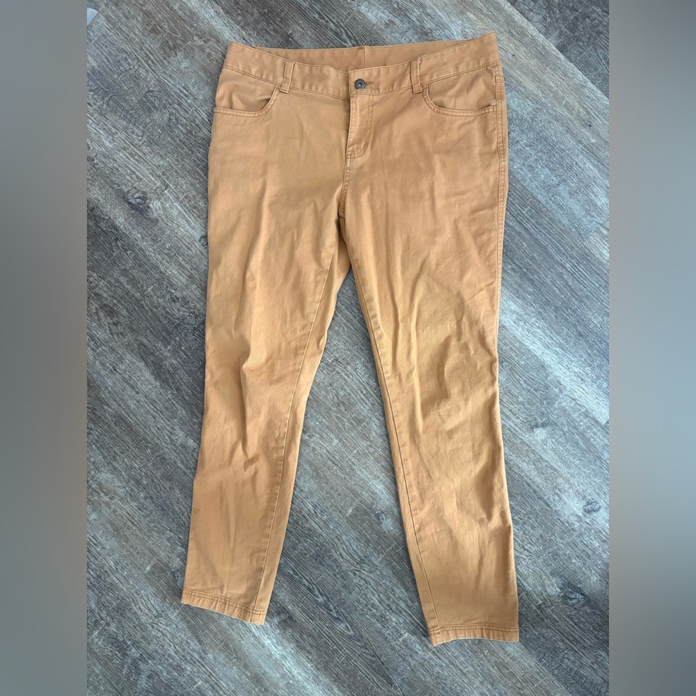 Columbia Women's Camel  Jeans